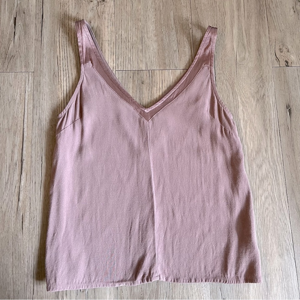 Gentle Fawn Tank​